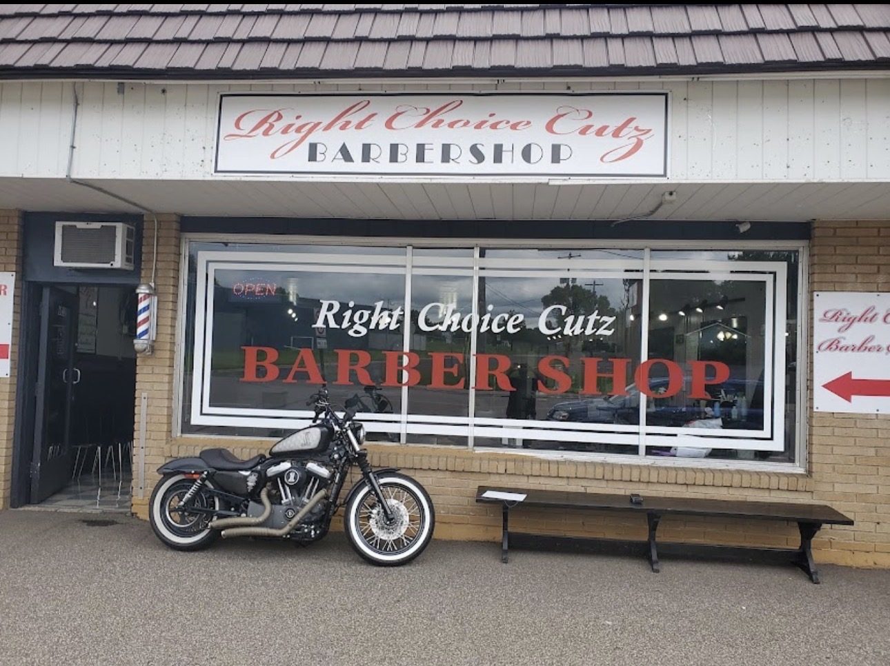 The Right Choice Cutz storefront
